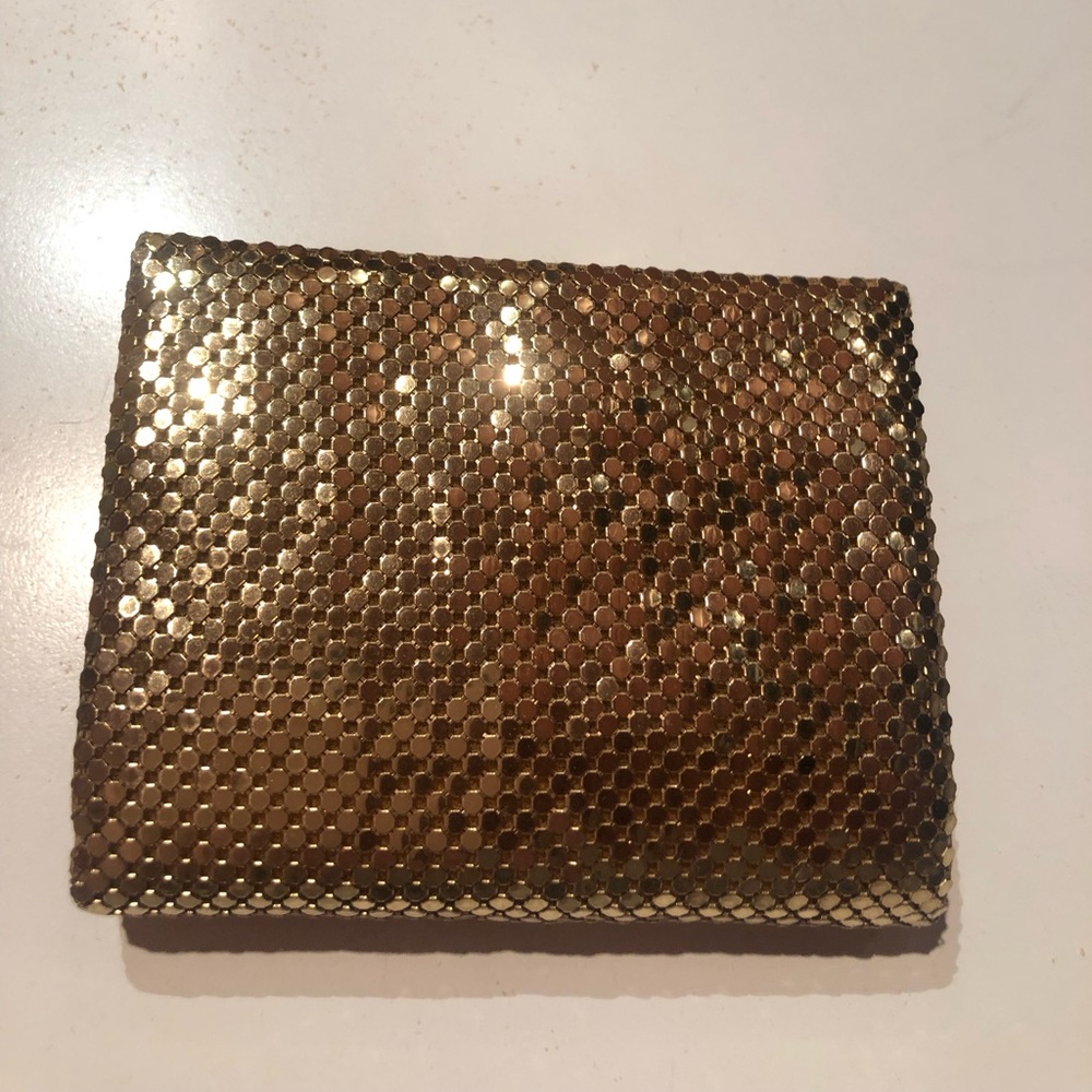 Gorgeous Vintage Whiting and Davis gold mesh princess wallet